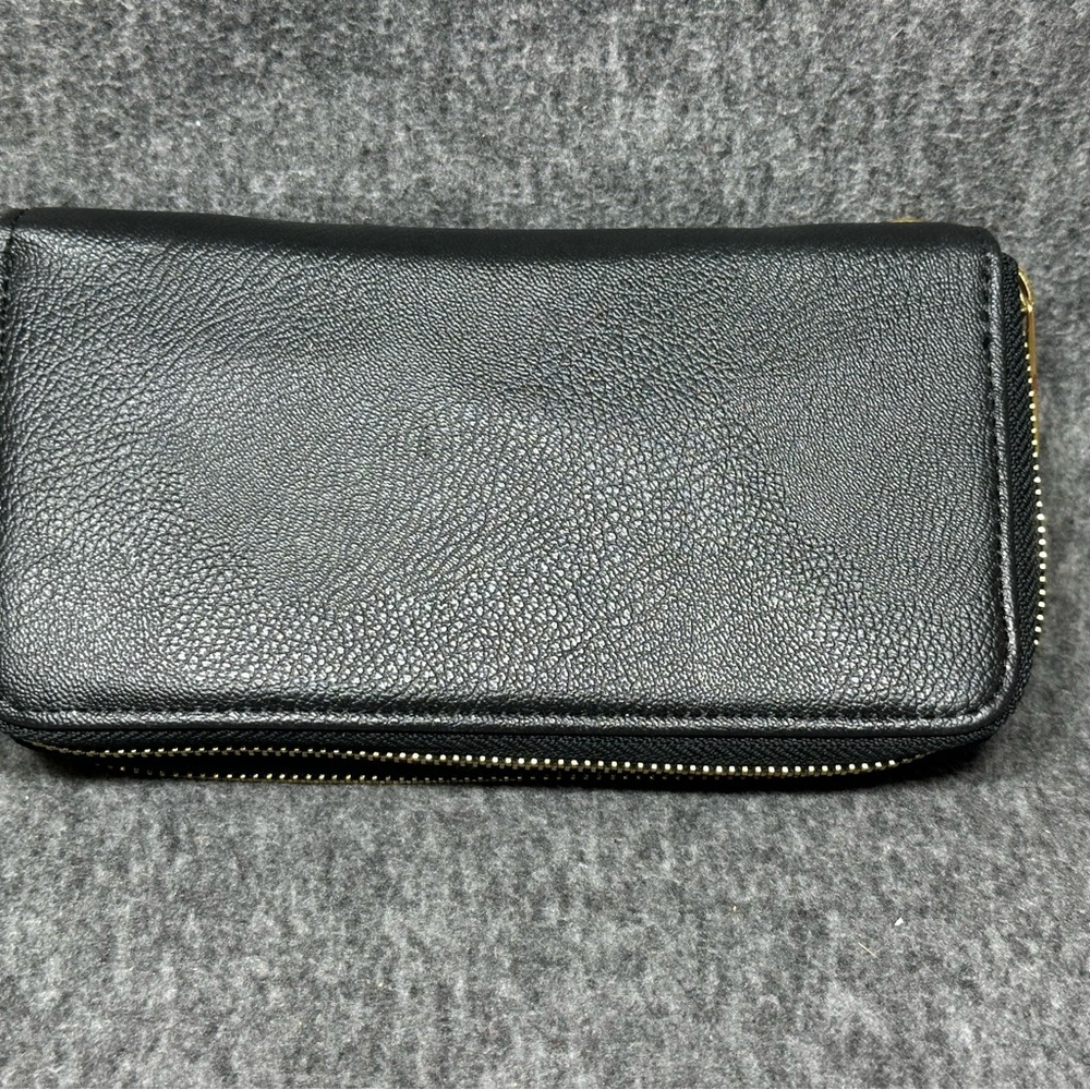 Elegant Black Leather Wallet